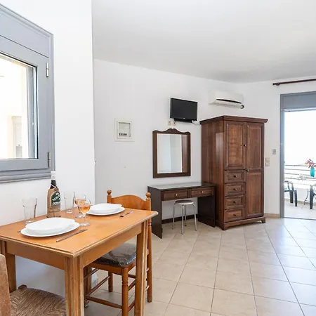 Apartment Aridas At The *
