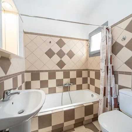 Apartament Aridas At The Lourdata (Kefalonia)