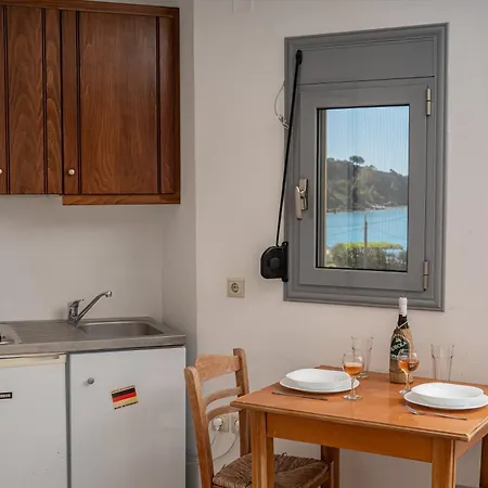 Apartment Aridas At The *