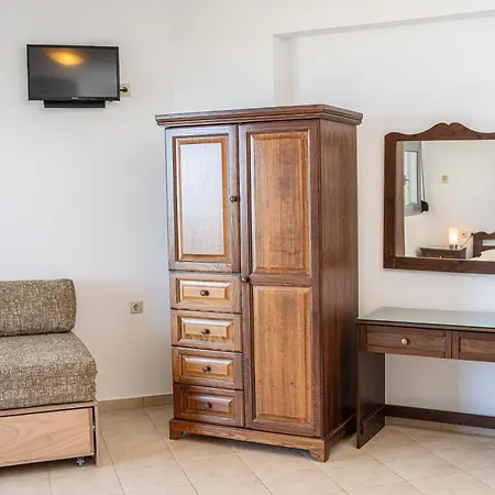 Aridas At The Lourdata (Kefalonia)