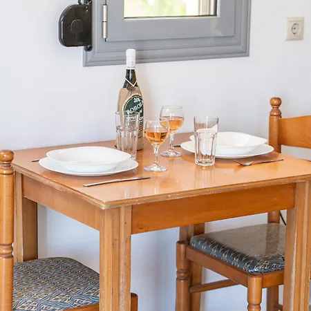 Apartment Aridas At The *