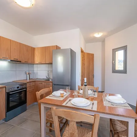 Apartman Aridas At The Lurdáta