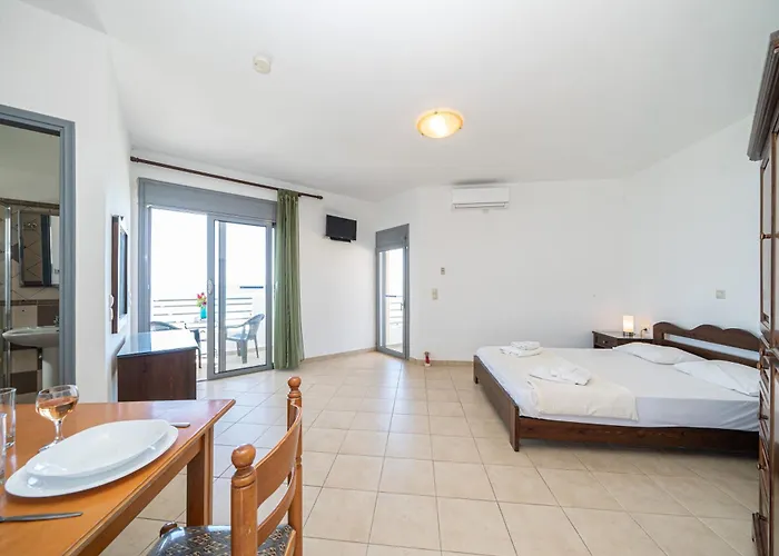 Apartment Aridas At The *