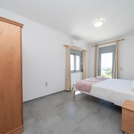 Appartement Aridas At The