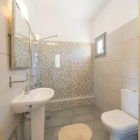 Appartement Aridas At The *